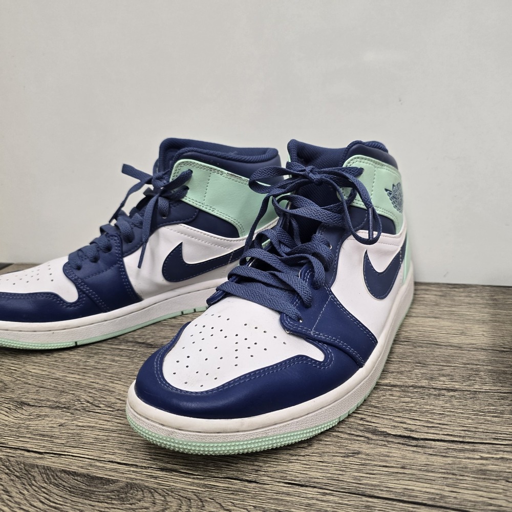 Nike Air Jordan 1 Mid‎ Mens 9.5  Mystic Navy Blue Mint Foam White 554724-413